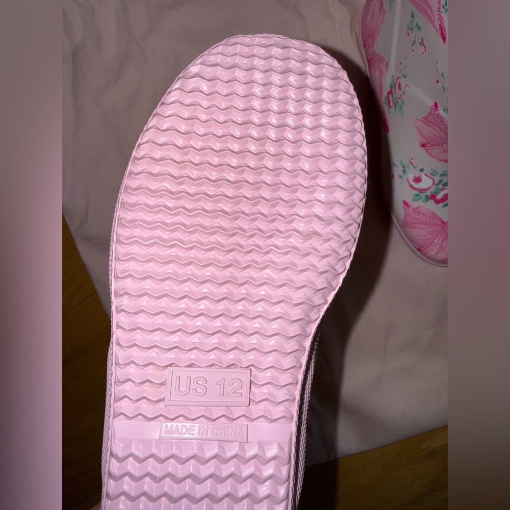 Hunter x LoveShackFancy First Classic Rain Boot - Picture 5 of 6